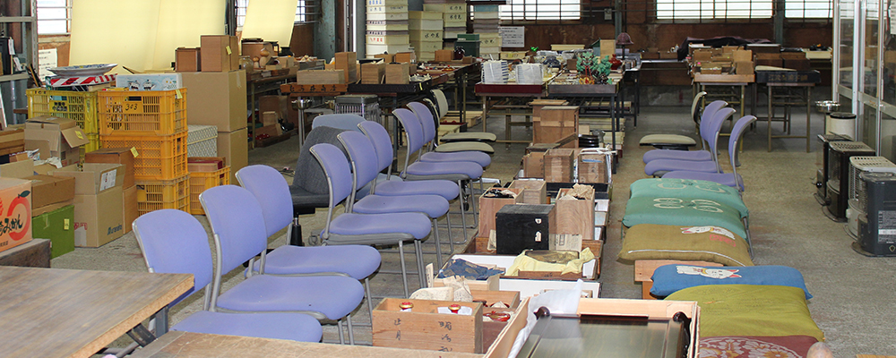 月２回の道具市と月１回の着物の市場を開催