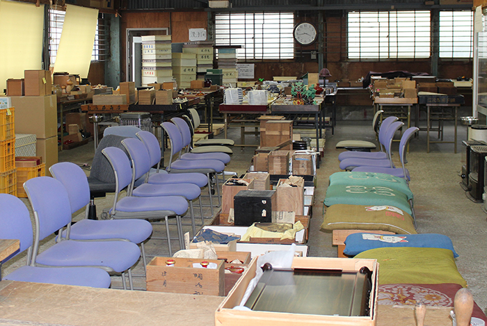 月２回の道具市と月１回の着物の市場を開催